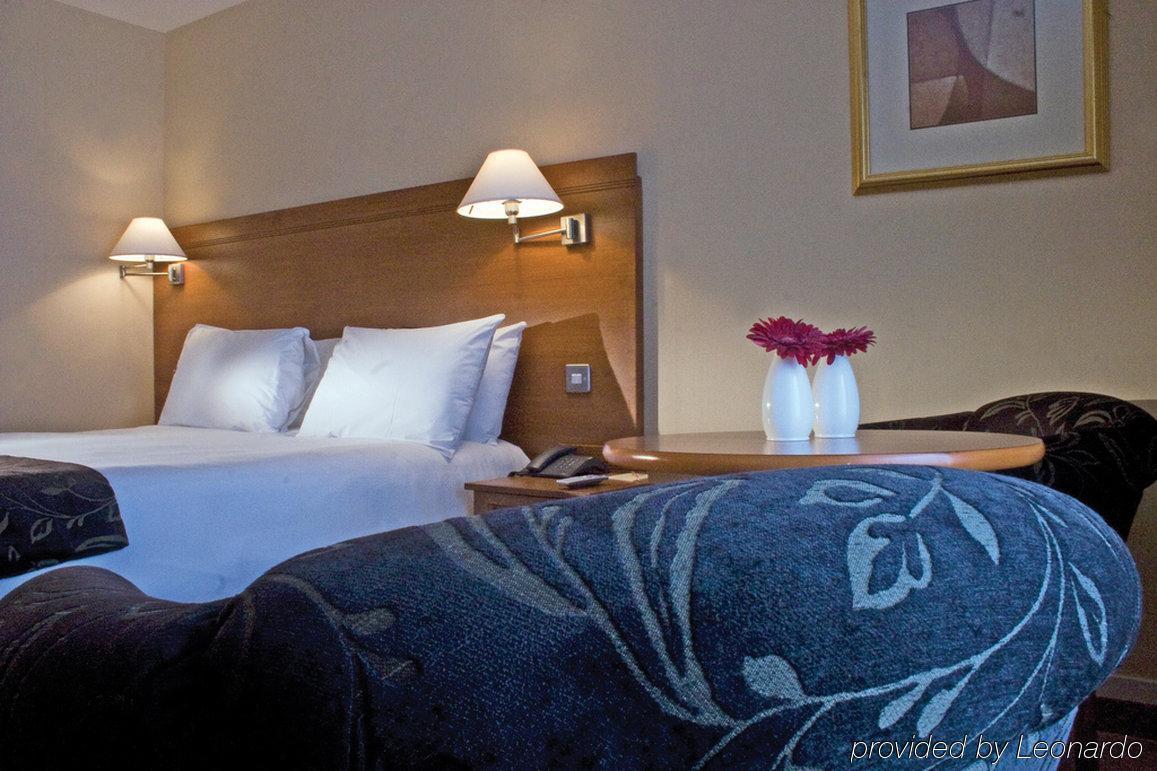 Hickstead Hotel Bolney Extérieur photo